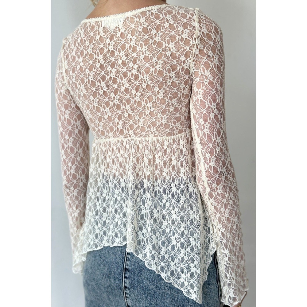 Kimchi Blue White Lace Sheer Long Sleeve Babydoll Top Y2K Romantic Boho Size S - Picture 3 of 11
